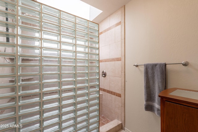 2413 E Rancho Dr, Phoenix, AZ 85016 - full bathroom featuring a walk in shower