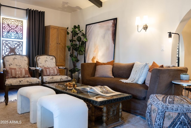 1309 W Lynwood St, Phoenix, AZ 85007 - living area with arched walkways