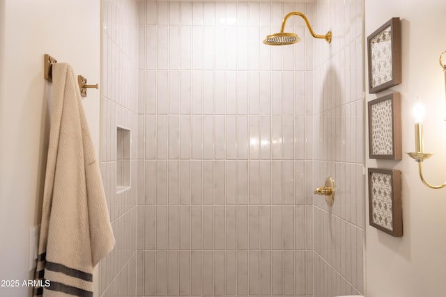 1309 W Lynwood St, Phoenix, AZ 85007 - bathroom view of a tile shower