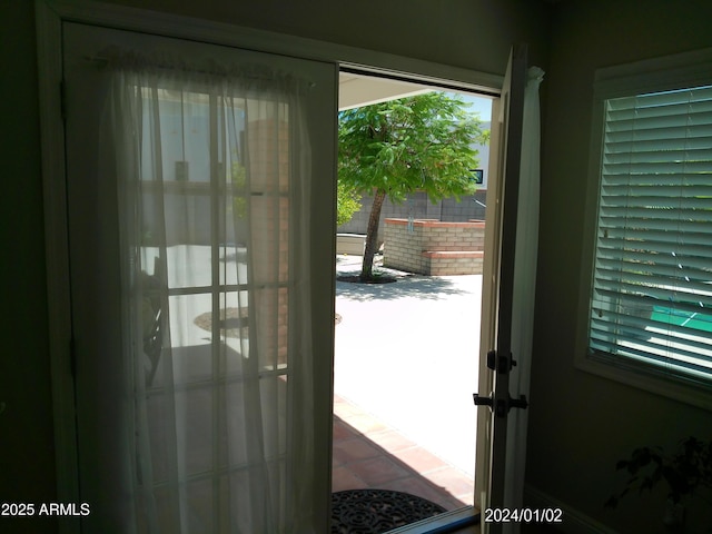 6139 E Voltaire Ave, Scottsdale, AZ 85254 - view of doorway
