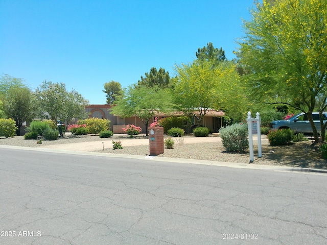 6139 E Voltaire Ave, Scottsdale, AZ 85254 - view of obstructed view of property