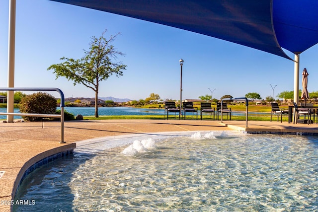 17139 S 174th Dr, Goodyear, AZ 85338 - exterior space with a water view