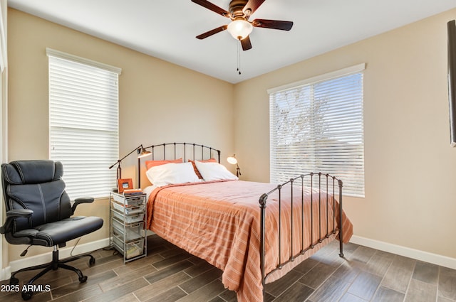 bedroom featuring ceiling fan