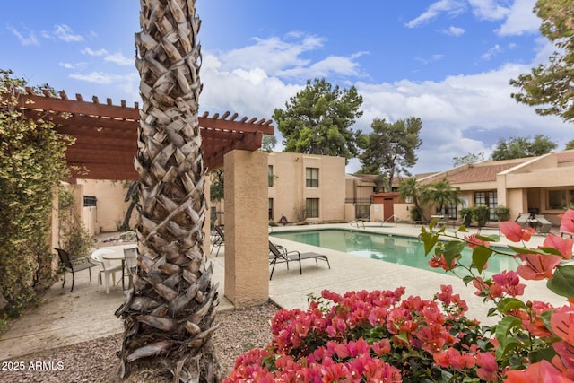 3119 W Cochise Dr Unit 111, Phoenix, AZ 85051 - view of swimming pool featuring a patio area and a pergola