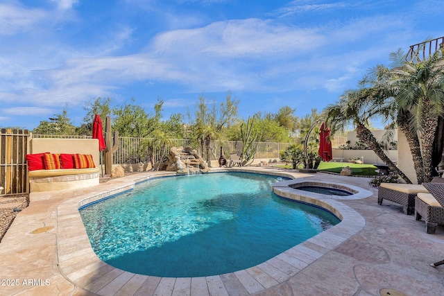 13827 N Mesquite Ln, Fountain Hills, AZ 85268 - view of swimming pool featuring a fenced in pool, a patio, an in ground hot tub, and fence