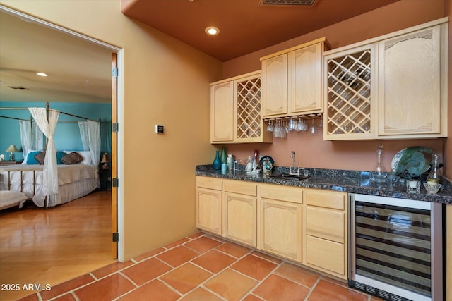 25483 N Wrangler Rd, Scottsdale, AZ 85255 - indoor wet bar with beverage cooler and recessed lighting