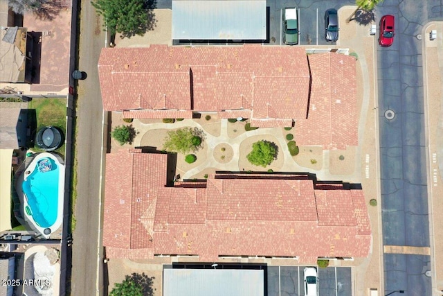 2954 N Oregon St Unit 6, Chandler, AZ 85225 - bird's eye view of a pool area