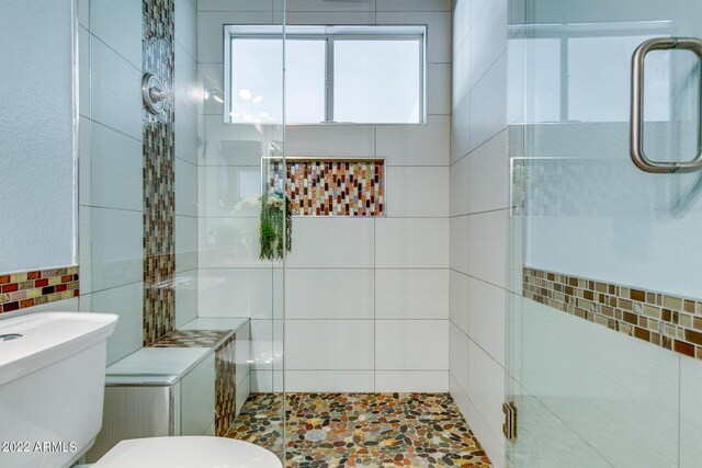 full bathroom featuring shower / tub combo, tile patterned floors, toilet, and vanity