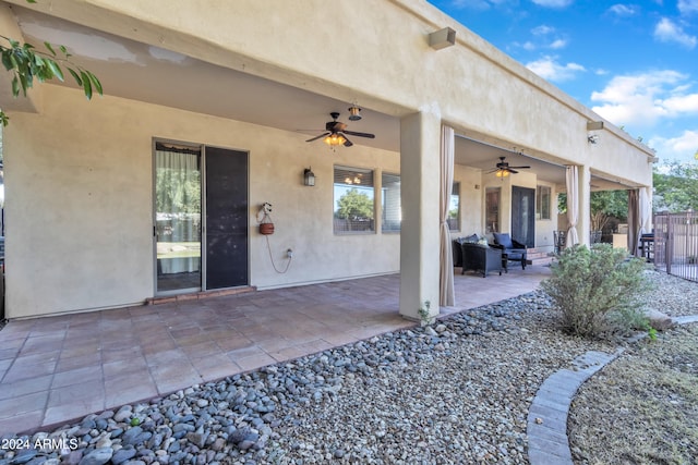 view of patio with ceiling fan