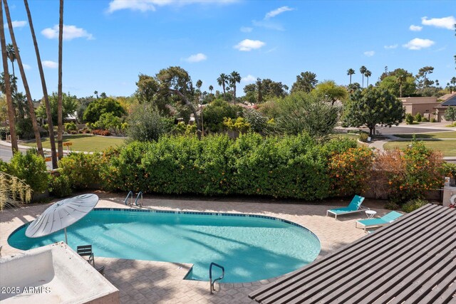 7565 N Via De La Siesta, Scottsdale, AZ 85258 - swimming pool with a patio