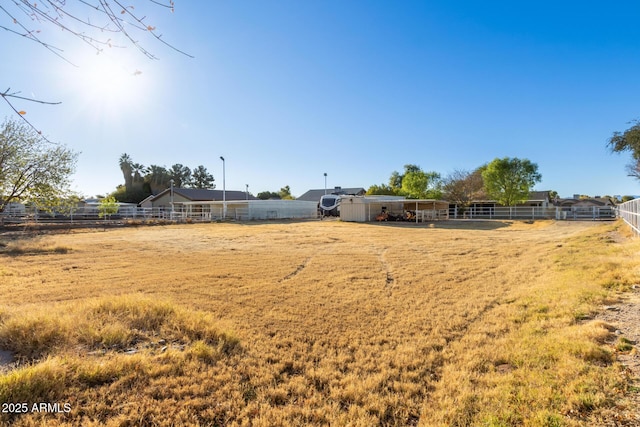 view of yard featuring a rural view