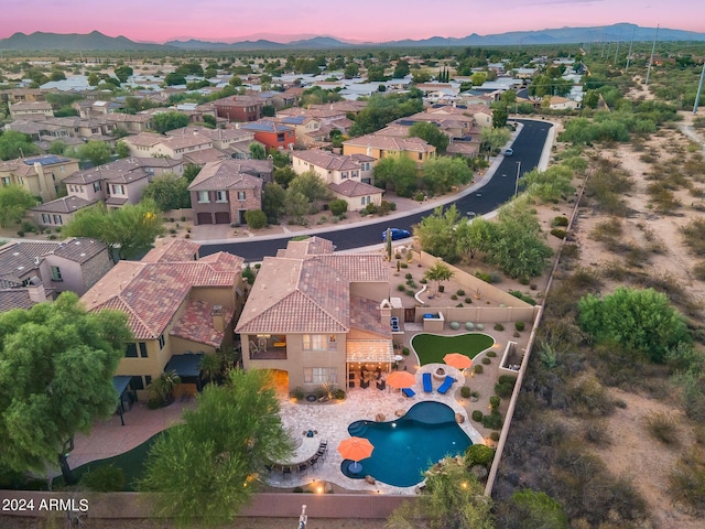 view of aerial view at dusk