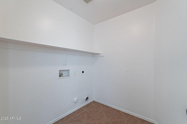 2518 W Carson Rd, Phoenix, AZ 85041 - washroom featuring washer hookup, gas dryer hookup, hookup for an electric dryer, and baseboards