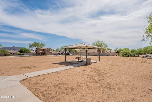 2518 W Carson Rd, Phoenix, AZ 85041 - view of community featuring a gazebo