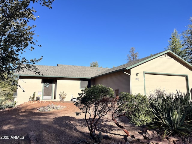 100 N Lariat Way, Payson, AZ 85541 - ranch-style house featuring an attached garage