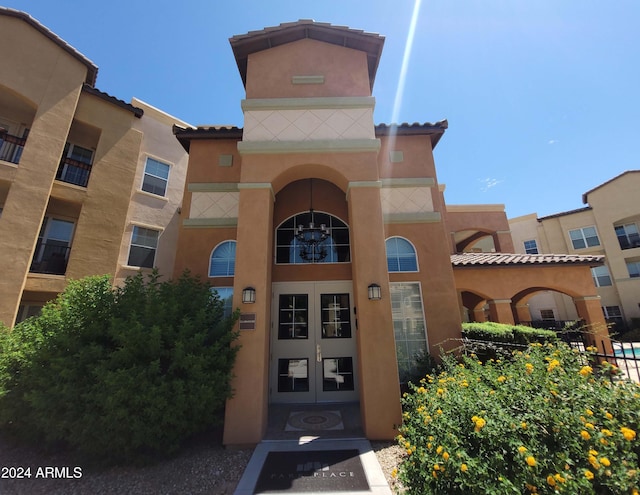 view of entrance to property