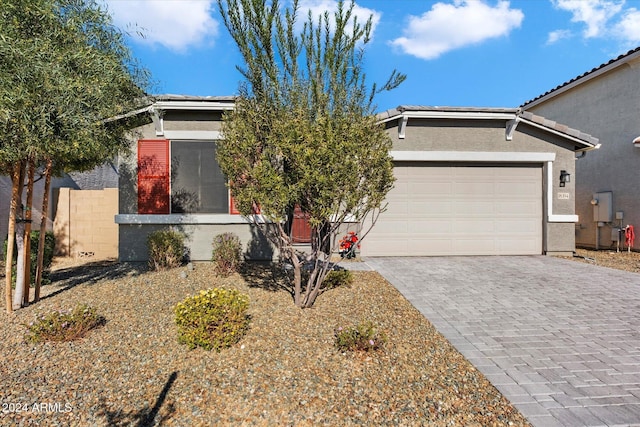 view of front of property featuring a garage