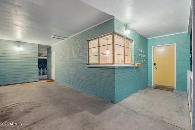 805 E Jackson Ave, Buckeye, AZ 85326 - property entrance with a patio area