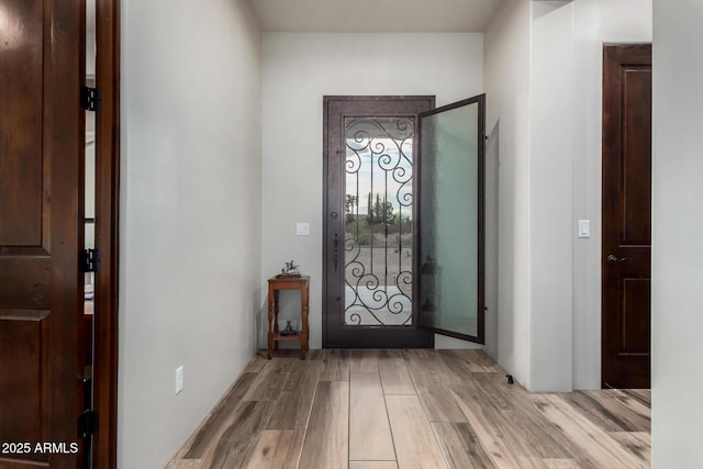 22050 W El Grande Trl, Wickenburg, AZ 85390 - foyer entrance with wood finished floors