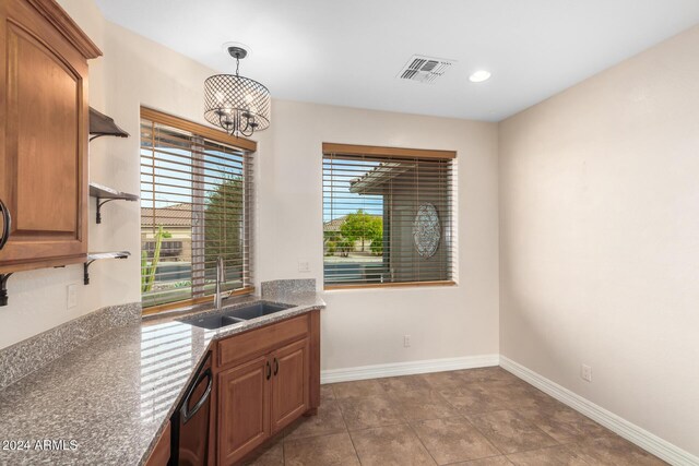 bedroom with a closet and ceiling fan