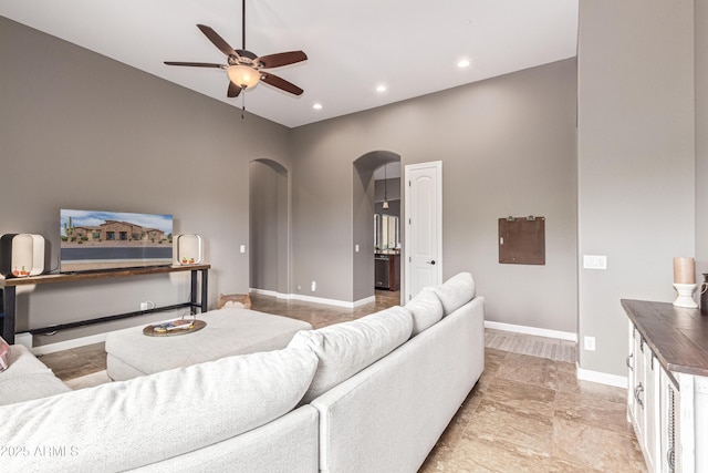 2255 N Hillridge, Mesa, AZ 85207 - living area with arched walkways, ceiling fan, baseboards, and recessed lighting