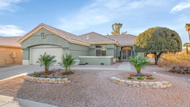 view of front of home featuring a garage