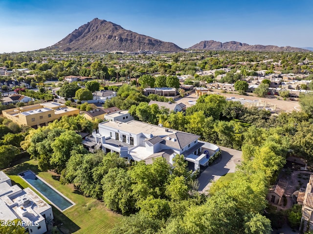 bird's eye view with a mountain view