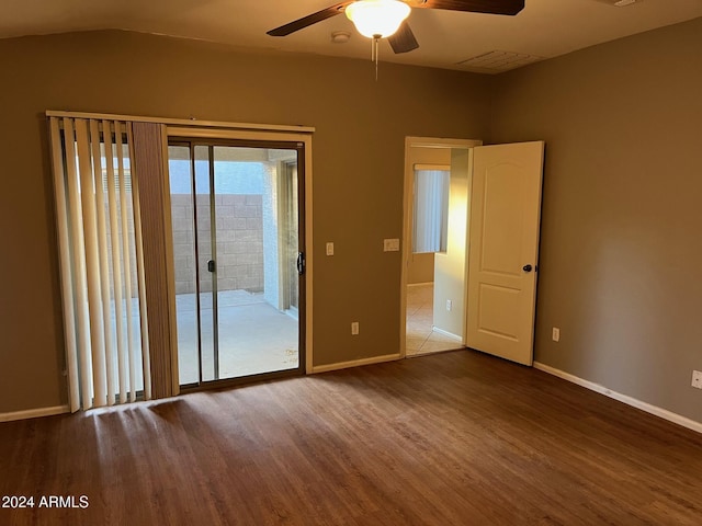 unfurnished room featuring ceiling fan and wood-type flooring