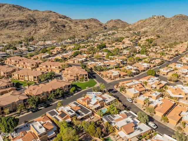 bird's eye view featuring a mountain view