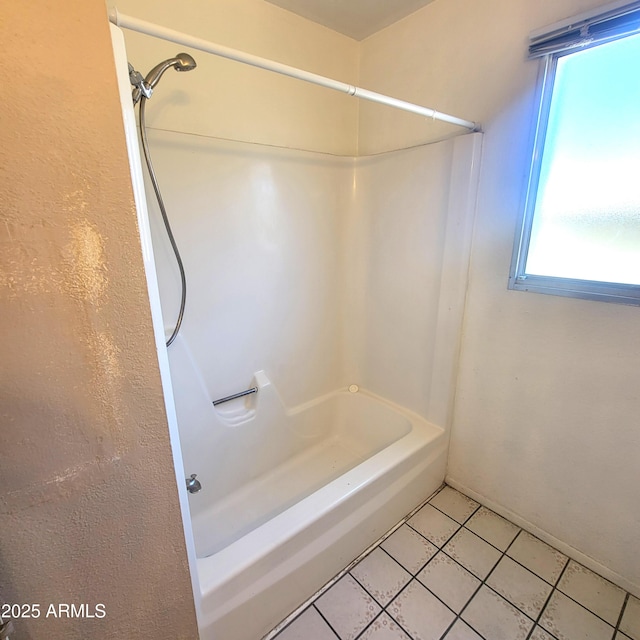 15602 N 55th Ave, Glendale, AZ 85306 - bathroom with washtub / shower combination and tile patterned flooring