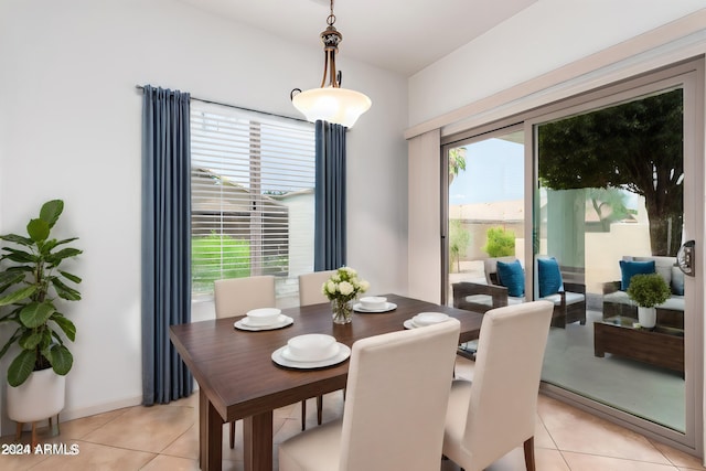 dining room featuring light tile patterned floors