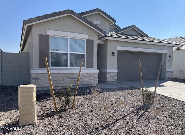 view of front facade with a garage