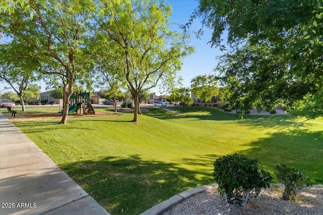 2868 E Binner Dr, Chandler, AZ 85225 - view of home's community featuring a lawn