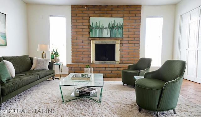 3556 W Augusta Ave, Phoenix, AZ 85051 - view of tiled living room