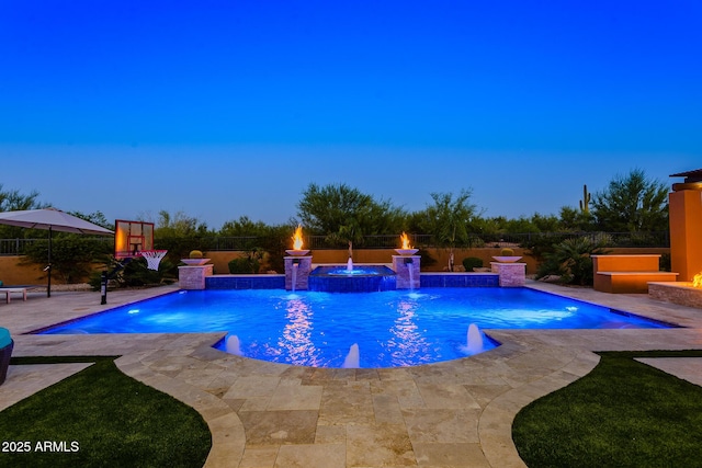 35443 N 87th Pl, Scottsdale, AZ 85266 - pool at dusk with a hot tub, a fenced backyard, and a patio