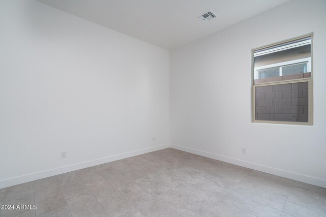 office area with light hardwood / wood-style floors