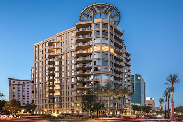 view of building exterior with a view of city