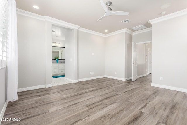 5407 S Tatum Ln, Gilbert, AZ 85298 - unfurnished room featuring crown molding, light wood-style floors, ceiling fan, baseboards, and recessed lighting