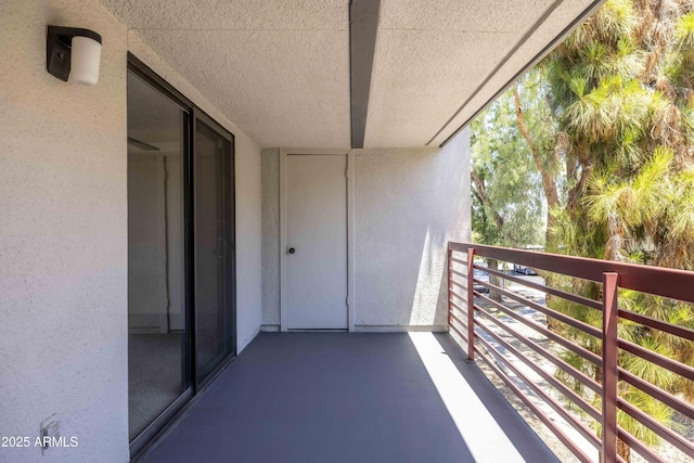 3330 W Danbury Dr Unit E203, Phoenix, AZ 85053 - view of balcony
