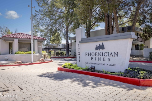 3330 W Danbury Dr Unit E203, Phoenix, AZ 85053 - view of community sign