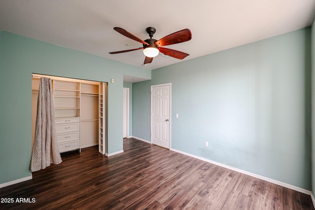 5401 E Van Buren St Unit 2095, Phoenix, AZ 85008 - unfurnished bedroom featuring ceiling fan, dark wood-type flooring, a closet, and baseboards
