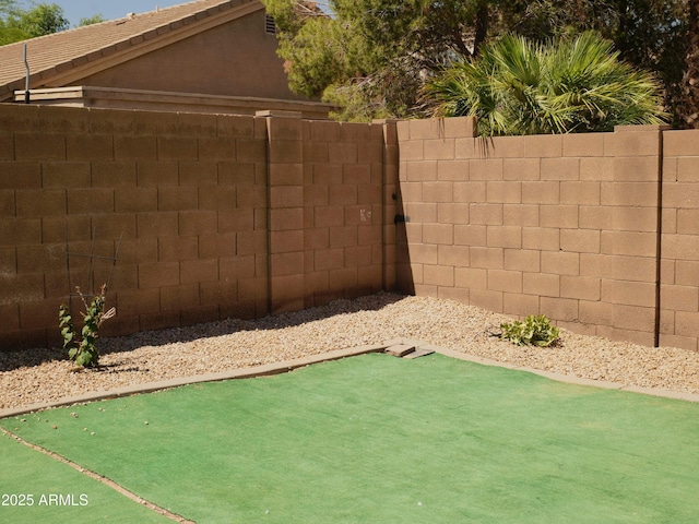 43241 W Kristal Ln, Maricopa, AZ 85138 - view of yard with a putting area