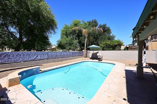 1640 W Gail Dr, Chandler, AZ 85224 - view of pool featuring a fenced backyard and a patio