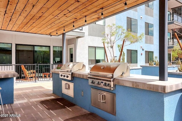 3131 N Central Ave Unit 3009, Phoenix, AZ 85012 - view of patio / terrace