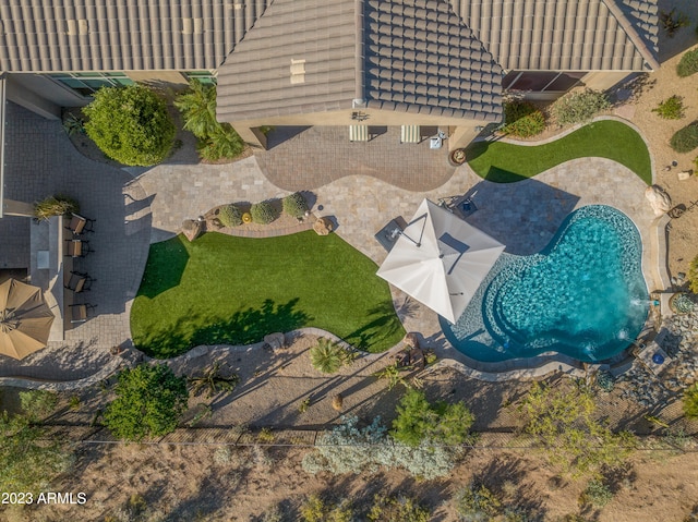 birds eye view of property