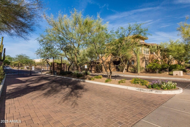20100 N 78th Pl Unit 2114, Scottsdale, AZ 85255 - view of front of property with a gate