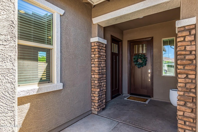 4077 S Quinn Ave, Gilbert, AZ 85297 - view of exterior entry featuring stucco siding