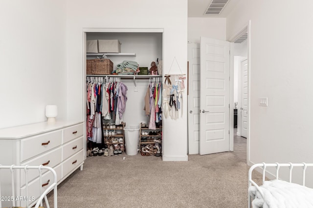 4077 S Quinn Ave, Gilbert, AZ 85297 - carpeted bedroom featuring visible vents and a closet
