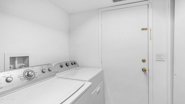 10420 N 10th St Unit 2, Phoenix, AZ 85020 - laundry room with separate washer and dryer