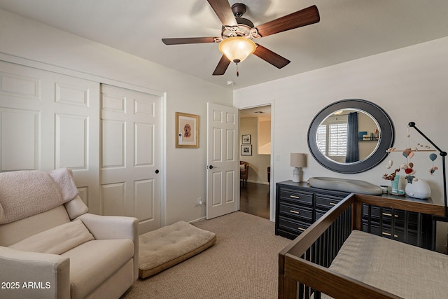 1125 S Larkspur St, Gilbert, AZ 85296 - bedroom featuring carpet, a ceiling fan, and a closet